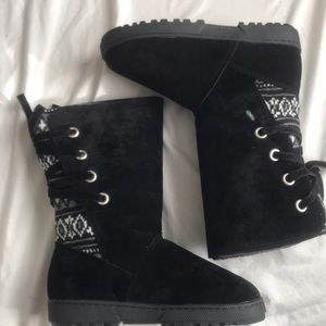 JustFab Black with Sweater Detail Winter Boots